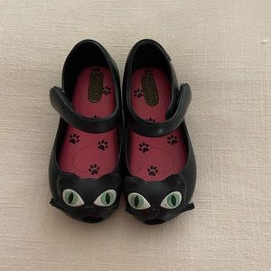 Mini melissa cats